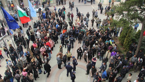 Недоволни лекари искат оставката на кмета на Лом