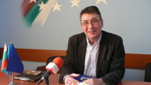 Ексдепутатът Караниколов Промяната зависи от всеки един от нас