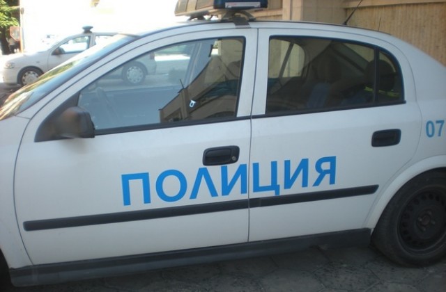 Полицията хвана двама мъртвопияни водачи