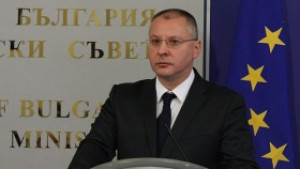 Станишев алармира за риск да загубим 800 млн евро по
