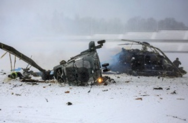 Ужас в Берлин – два хеликоптера се сблъскаха на Олимпийския стадион, един пилот е мъртъв