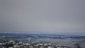 Сняг заваля на Шипка