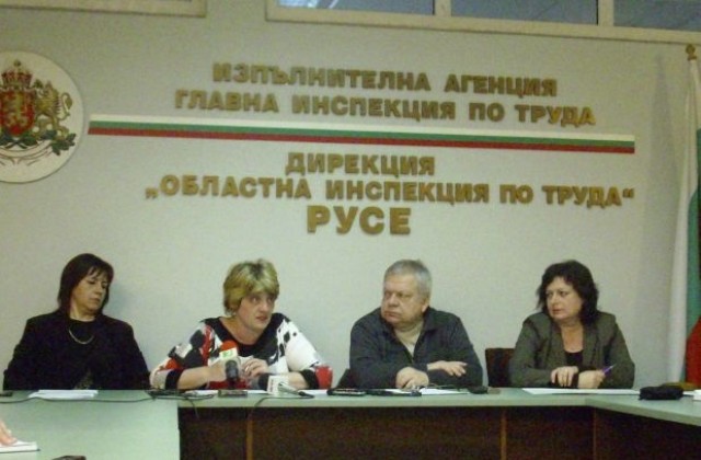 Осигуряват безплатни декодери на социално слаби