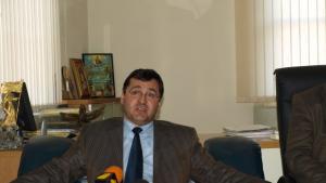 Нова партия и втори избори през септември прогнозира Славчо Атанасов