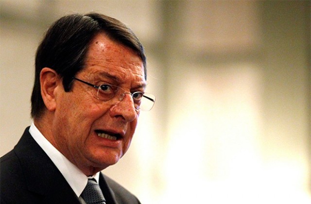 Кипър няма да напусне еврозоната