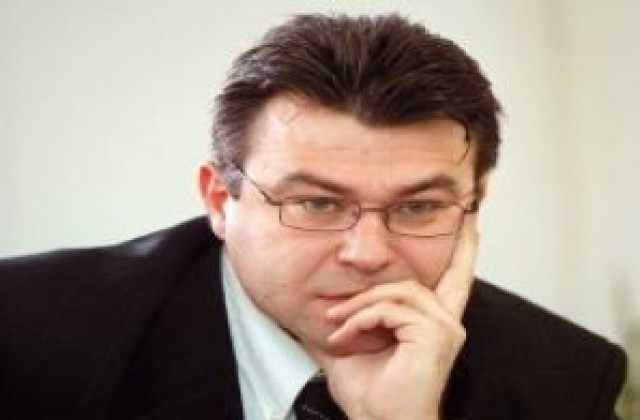 И Кунева пусна парашутист в Разград