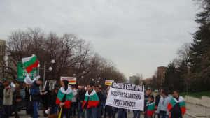 Рехав протест в Шумен недоволните затрудниха движението по пътя РусеВарна