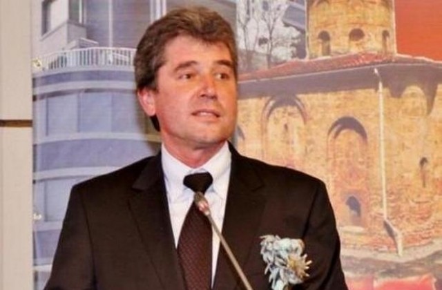 Кметът на Свищов Станислав Благов с награда Човек на XXI век