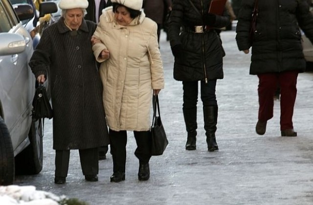 Влиза в сила увеличението на пенсиите