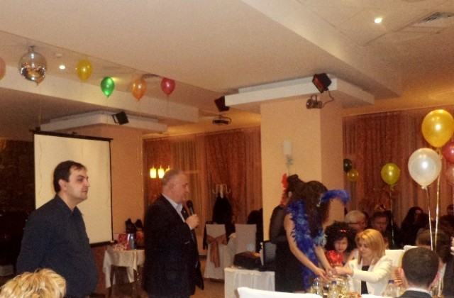 6000 лв. даряват ротарианците за възстановяване на Габрово