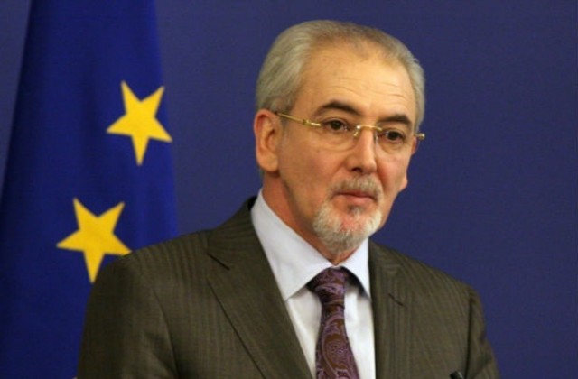 Местан: Коалиционното управление е по-подходящо за българските условия