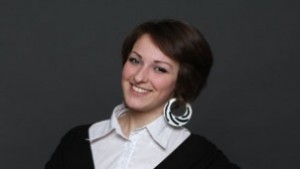 Гергана Великова спечели голямата награда на певческия конкурс в Бургас