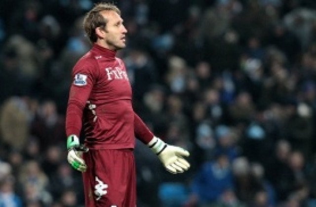 Йол тръгна на лов за вратар