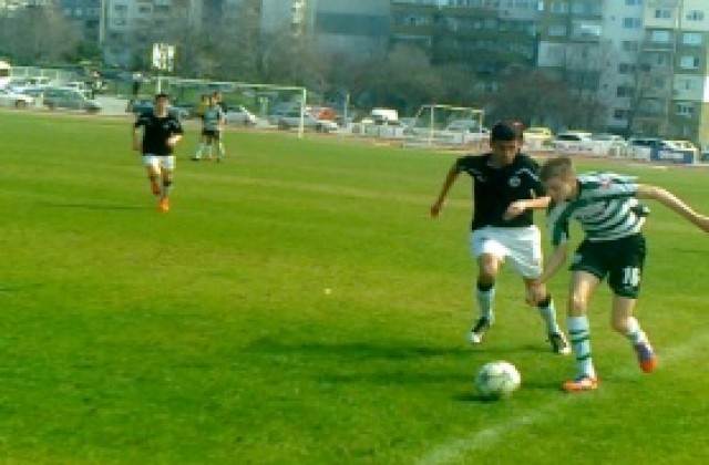 Bultex cup 2013: Черно море се класира за финала