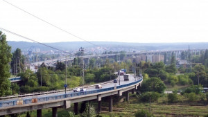 Освещават Аспарухов мост заради самоубийците