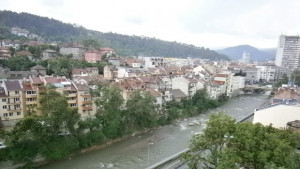 Облачно с валежи