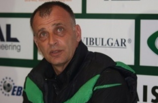 Тони Здравков: Главното сега е да върна самочувствието на играчите си