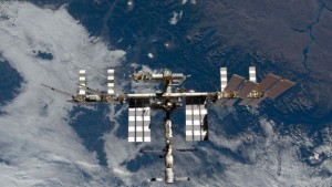 Космически експеримент откри предполагаеми следи от тъмна материя