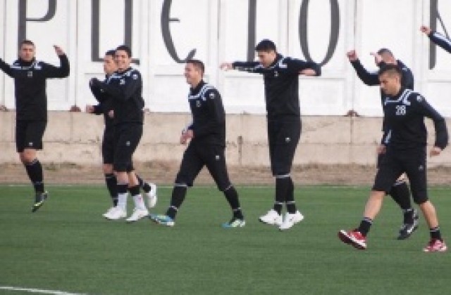 Локомотив Пловдив – Ботев Враца на осветление