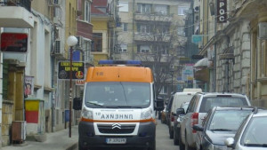 Спасиха баба паднала в кладенец