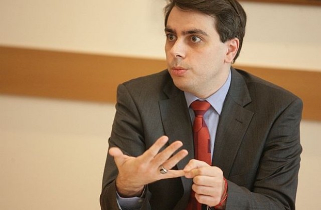 Василев: Има резерви, така че токът да не бъде увеличаван от 1 юли