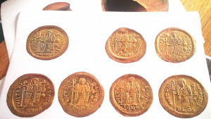 Съкровище от златни монети откриха на нос Св Атанас