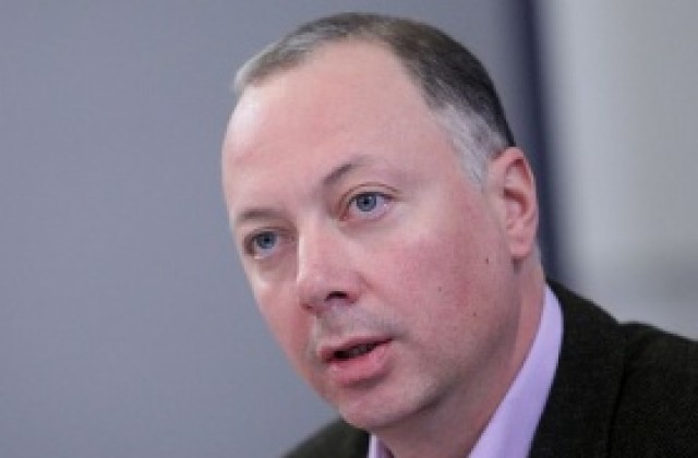 „К енд К Електроникс доставя копирната техника за вота срещу 85 лв./брой без ДДС