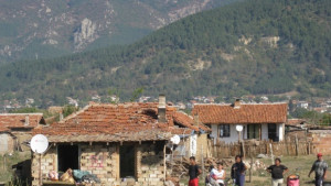 8 глобени за подпалени гуми от началото на годината