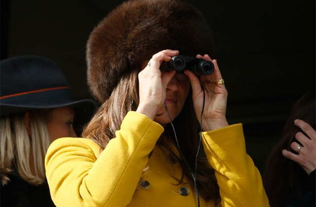 Бум на залозите за име на кралското бебе