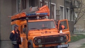 Късо съединение запали таван на севлиевска кооперация