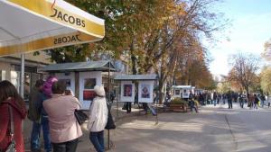 Младите фотографи на Разград редят изложба в центъра