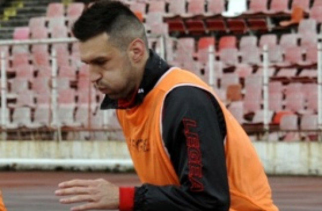 Камбуров: Другите отбори играят за нас, а ние вървим срещу себе си