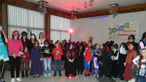 Пролетен маскарад във Враца