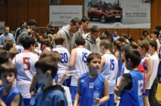 Лидерът на баскетболния Левски стана татко