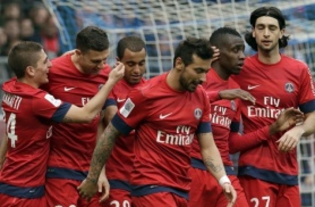 В ПСЖ им е слаб ангелът, обслужват ги само мъже