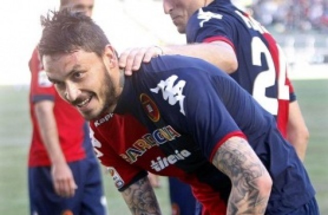 Наказват „гмуркача“ Пиния по видеозапис