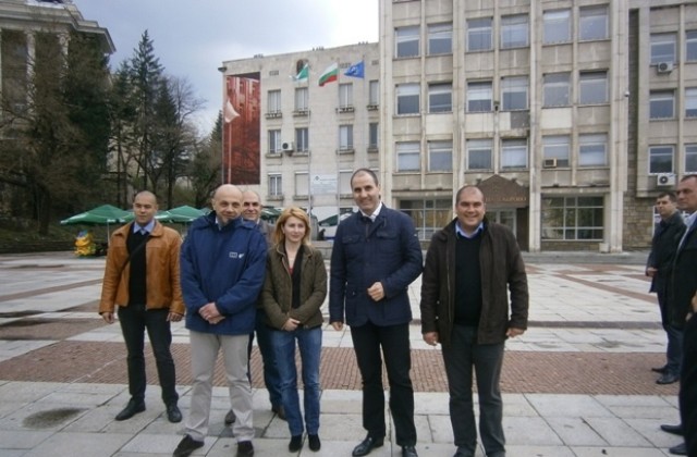 Цветанов: Тежката организирана престъпност си партнира с някои политически лидери