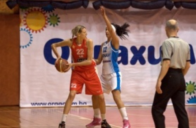 Хасково чака Нефтохимик, а Монтана приема Дунав в женските полуфинали