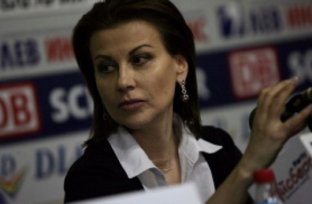 Илиана Раева с отворено писмо до Петър Стойчев