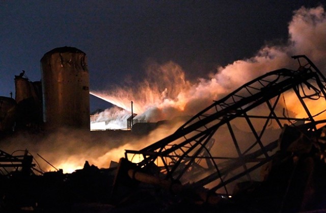 Трагедия с огън и взрив в градчето Уест, щата Тексас