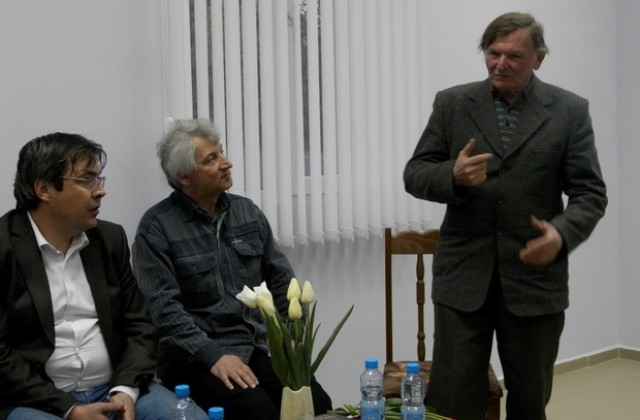 Премиера на книгата „ Писатели от моя роден край