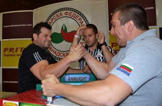 Турнир по канадска борба