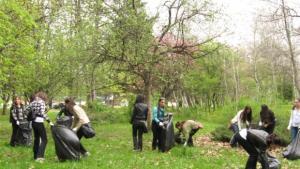 Кампанията Да изчистим България за един ден в Казанлък