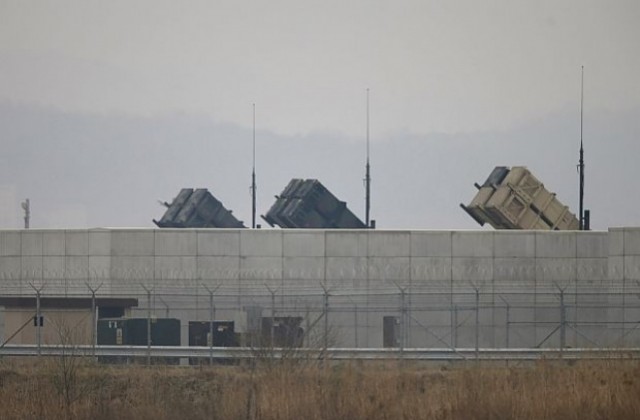 Пхенян готви нов тест на ракета, твърди Южна Коря