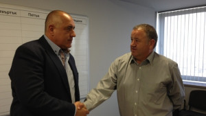 Бойко Борисов Ще подкрепяме всички земеделци които са изрядни към