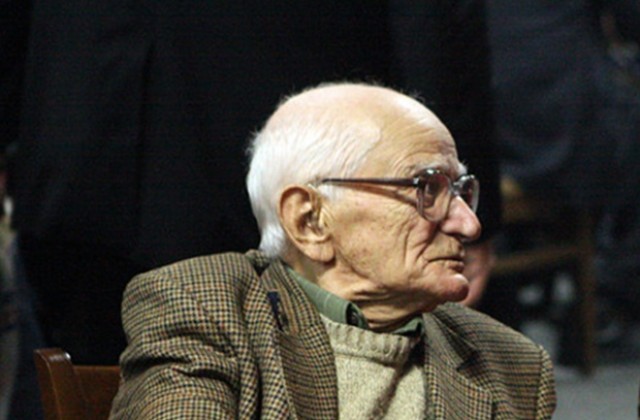 Валери Петров празнува 93-ия си рожден ден