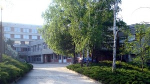 Гимназията по туризъм открива изложба за своята 50годишнина