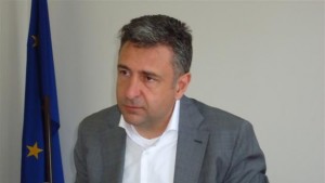 Охраняват училищата вечерта преди матурите
