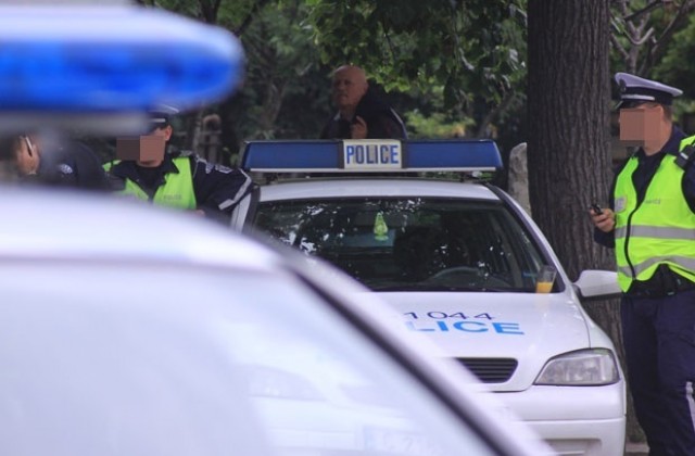 Обраха три отключени коли за ден