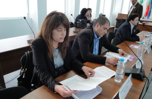 Цветомир Михов: От опонентите си чувам само празни обещания и добри пожелания, но никакви цифри и факти